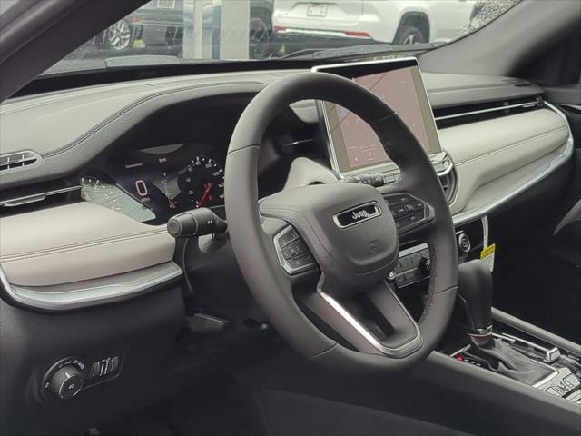 2025 Jeep Compass COMPASS LIMITED 4X4