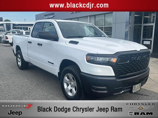 2025 RAM Ram 1500 RAM 1500 TRADESMAN QUAD CAB 4X2 64 BOX