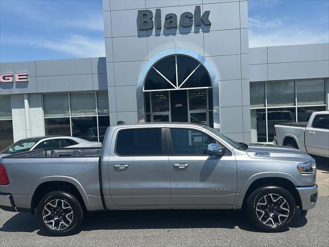 2025 RAM Ram 1500 RAM 1500 LARAMIE CREW CAB 4X4 57 BOX
