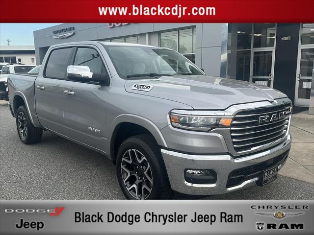 2025 RAM Ram 1500 RAM 1500 LARAMIE CREW CAB 4X4 57 BOX