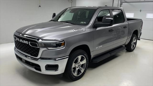 2025 RAM Ram 1500 RAM 1500 TRADESMAN CREW CAB 4X4 57 BOX