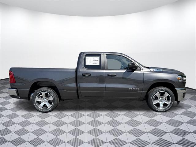 2025 RAM Ram 1500 RAM 1500 TRADESMAN QUAD CAB 4X2 64 BOX