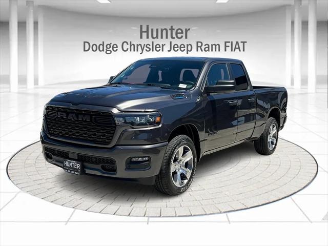 2025 RAM Ram 1500 RAM 1500 TRADESMAN QUAD CAB 4X4 64 BOX