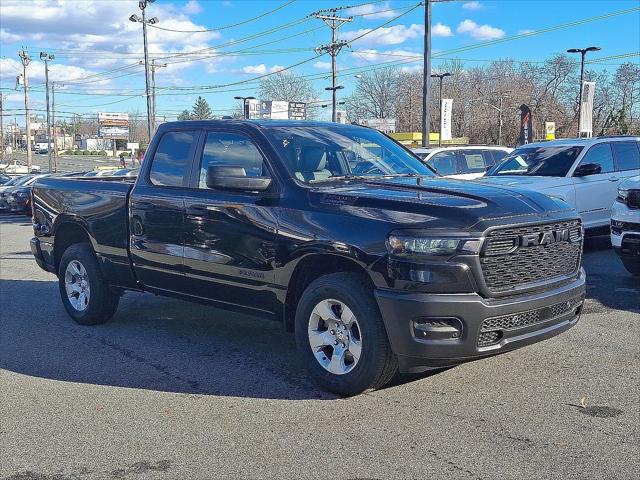 2025 RAM Ram 1500 RAM 1500 TRADESMAN QUAD CAB 4X4 64 BOX