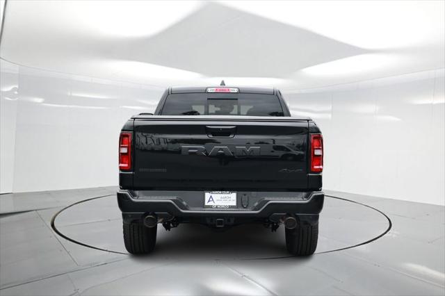 2025 RAM Ram 1500 RAM 1500 BIG HORN CREW CAB 4X4 64 BOX