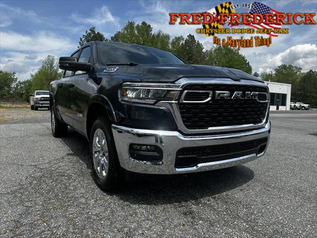 2025 RAM Ram 1500 RAM 1500 BIG HORN CREW CAB 4X4 57 BOX