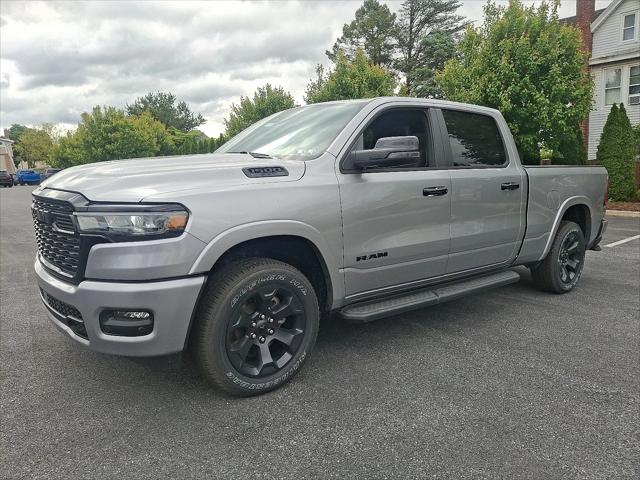 2025 RAM Ram 1500 RAM 1500 BIG HORN CREW CAB 4X4 64 BOX