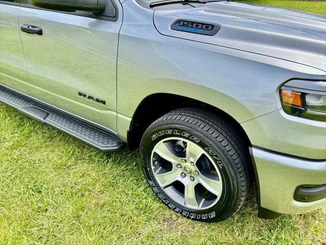 2025 RAM Ram 1500 RAM 1500 TRADESMAN CREW CAB 4X4 57 BOX