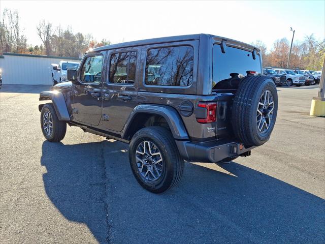 2025 Jeep Wrangler WRANGLER 4-DOOR SAHARA