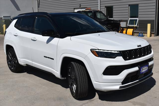 2025 Jeep Compass COMPASS LIMITED 4X4 2025 Jeep Compass COMPASS LIMITED 4X4