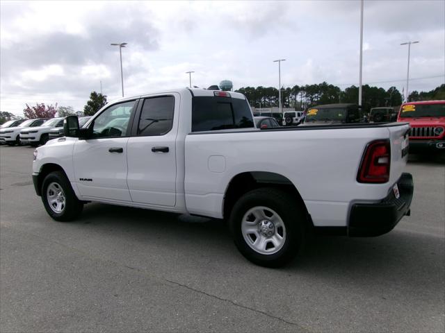 2025 RAM Ram 1500 RAM 1500 TRADESMAN QUAD CAB 4X4 64 BOX