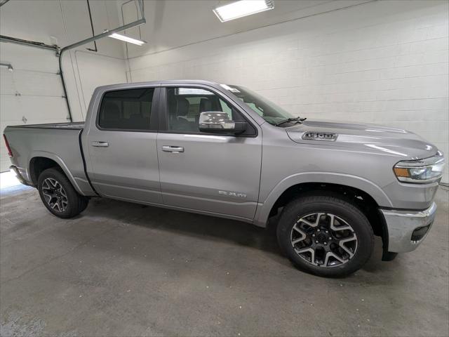 2025 RAM Ram 1500 RAM 1500 LARAMIE CREW CAB 4X4 57 BOX 2025 RAM Ram 1500 RAM 1500 LARAMIE CREW CAB 4X4 57 BOX
