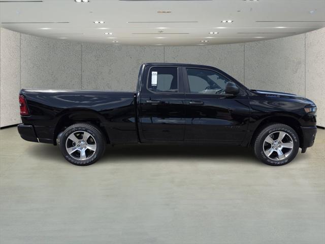 2025 RAM Ram 1500 RAM 1500 TRADESMAN QUAD CAB 4X2 64 BOX