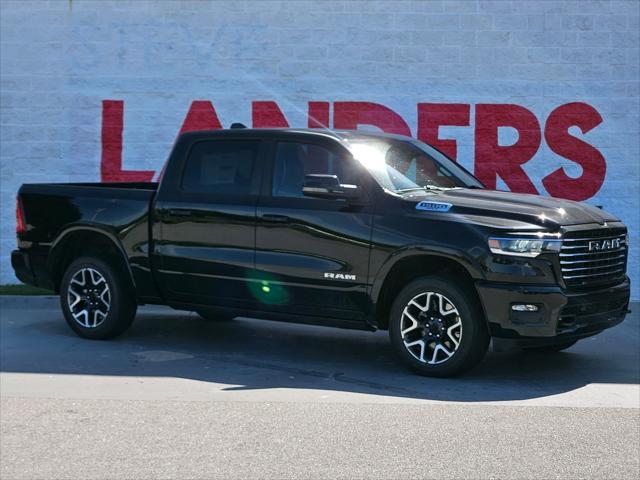 2025 RAM Ram 1500 RAM 1500 LARAMIE CREW CAB 4X4 57 BOX