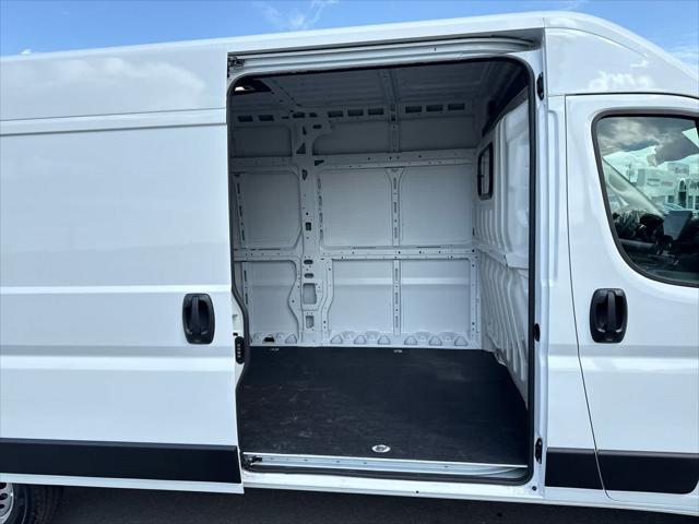 2025 RAM Ram ProMaster RAM PROMASTER 2500 TRADESMAN CARGO VAN HIGH ROOF 159 WB