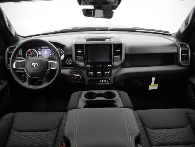 2025 RAM Ram 1500 RAM 1500 WARLOCK CREW CAB 4X4 57 BOX