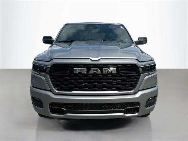 2025 RAM Ram 1500 RAM 1500 BIG HORN CREW CAB 4X2 57 BOX