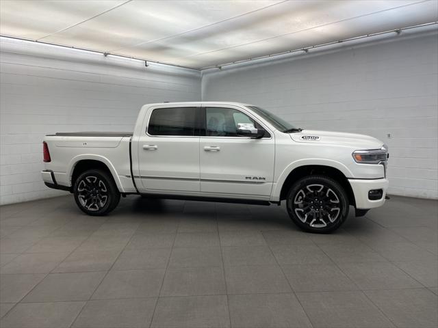 2025 RAM Ram 1500 RAM 1500 LIMITED CREW CAB 4X4 57 BOX