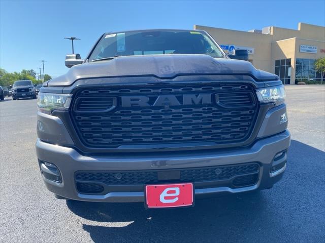 2025 RAM Ram 1500 RAM 1500 TRADESMAN QUAD CAB 4X2 64 BOX