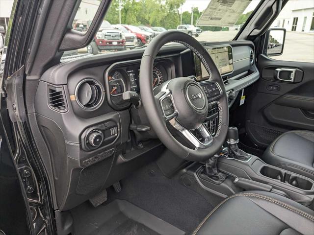 2025 Jeep Wrangler WRANGLER 4-DOOR SAHARA
