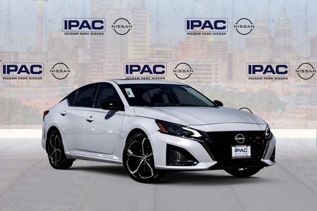 2023 Nissan Altima SR FWD