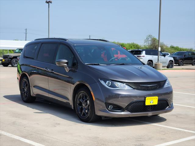 2020 Chrysler Pacifica Touring L Plus