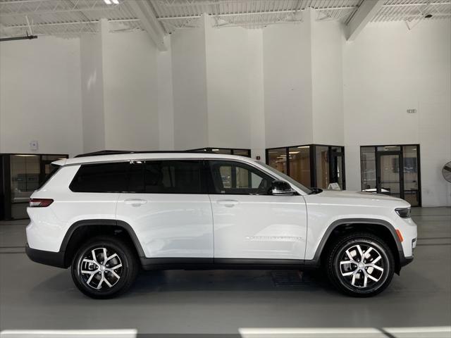 2025 Jeep Grand Cherokee GRAND CHEROKEE L LIMITED 4X4