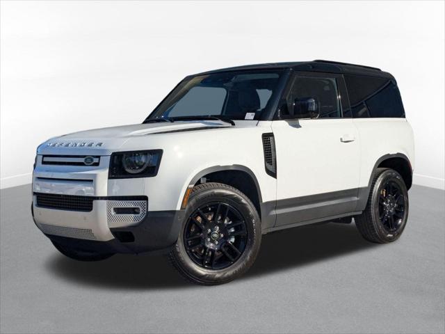 2025 Land Rover Defender 90 P300 S