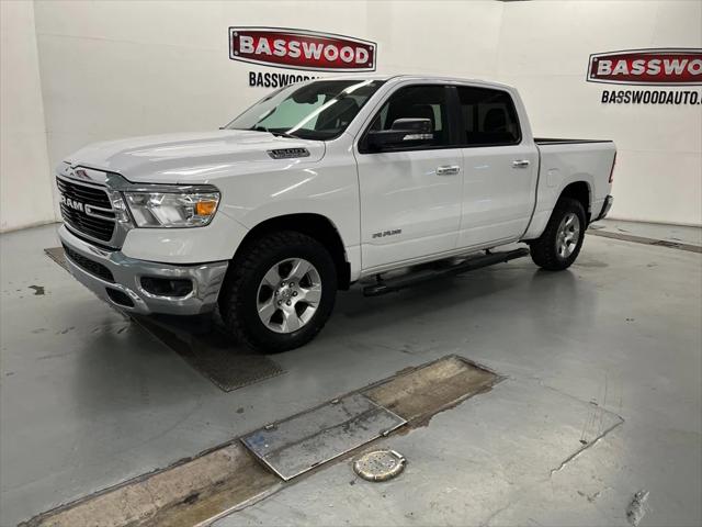 2019 RAM 1500 Big Horn/Lone Star Crew Cab 4x4 57 Box