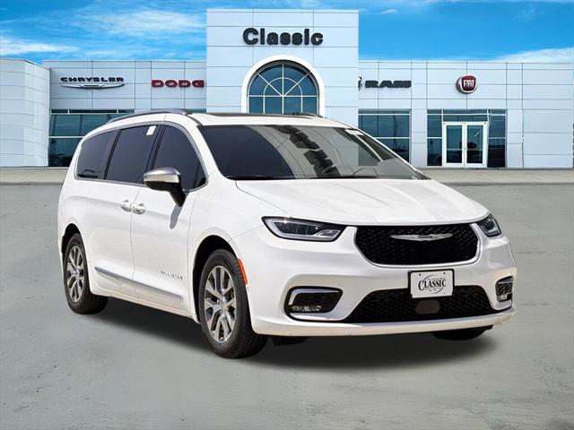 2025 Chrysler Pacifica Hybrid PACIFICA PLUG-IN HYBRID PINNACLE