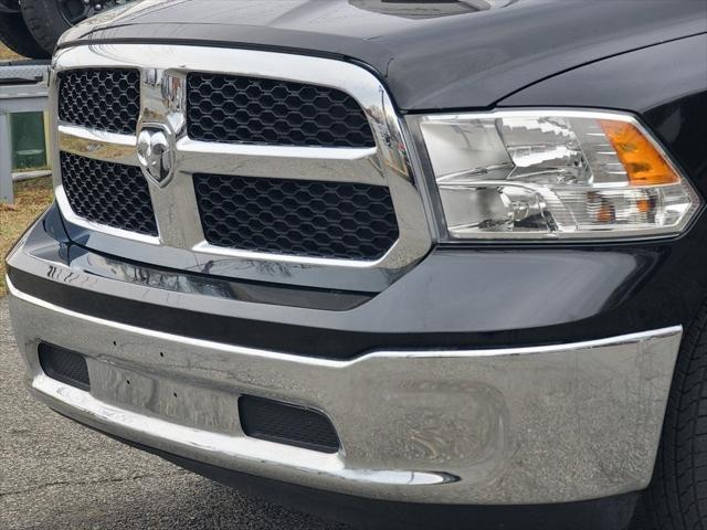 2023 RAM 1500 Classic SLT Crew Cab 4x4 57 Box