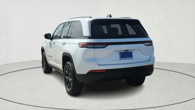 2025 Jeep Grand Cherokee Altitude X 4x2