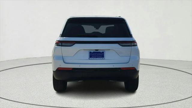 2025 Jeep Grand Cherokee Altitude X 4x2