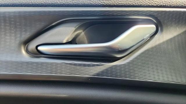 2025 Jeep Grand Cherokee Altitude X 4x2