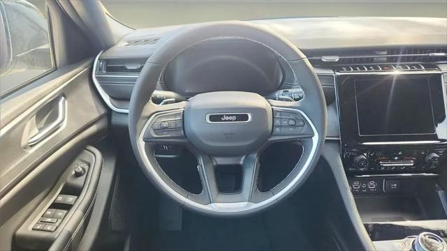 2025 Jeep Grand Cherokee Altitude X 4x2