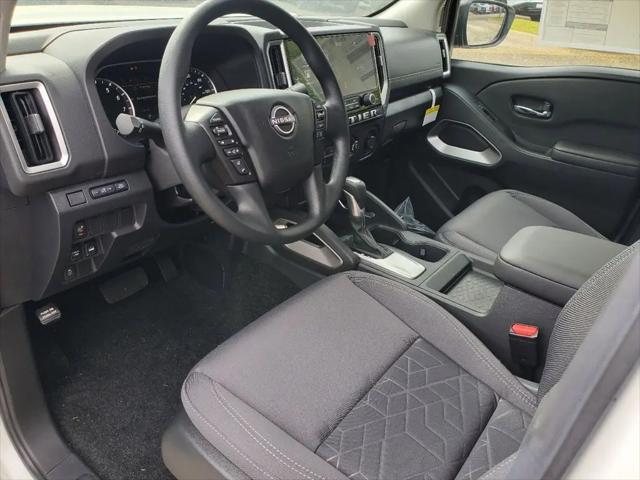2025 Nissan Frontier Crew Cab SV 4x4