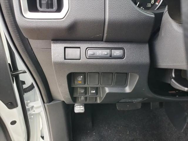 2025 Nissan Frontier Crew Cab SV 4x4