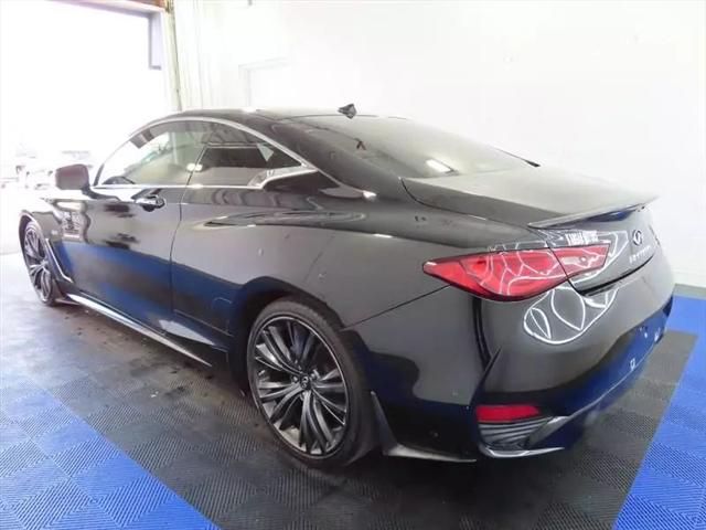 2020 INFINITI Q60 LUXE