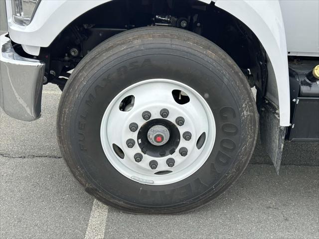 2025 Ford F-650 Base