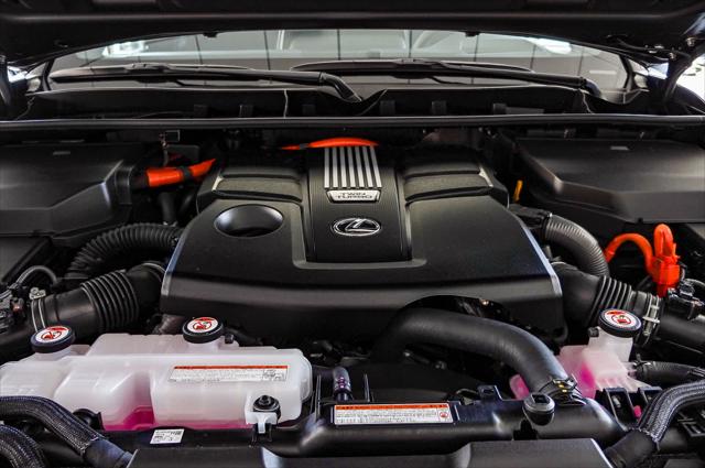 2025 Lexus LX F SPORT