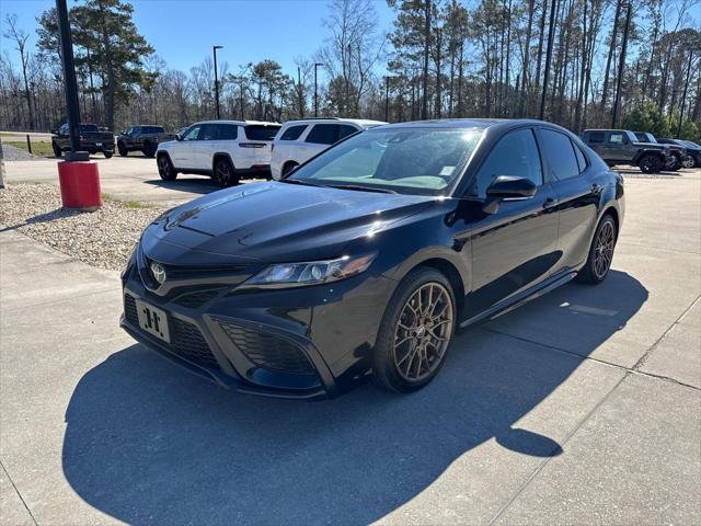 2023 Toyota Camry SE Nightshade Edition