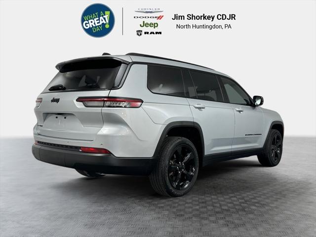 2022 Jeep Grand Cherokee L Altitude 4x4