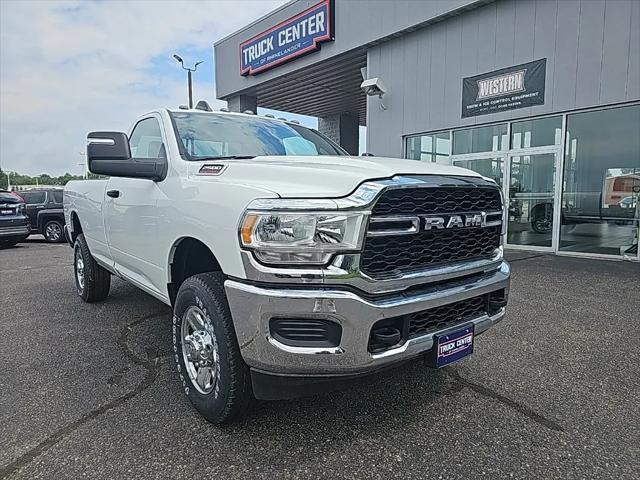2024 RAM 2500 Tradesman Regular Cab 4x4 8 Box