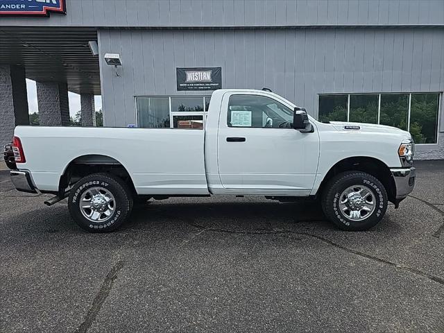 2024 RAM 2500 Tradesman Regular Cab 4x4 8 Box