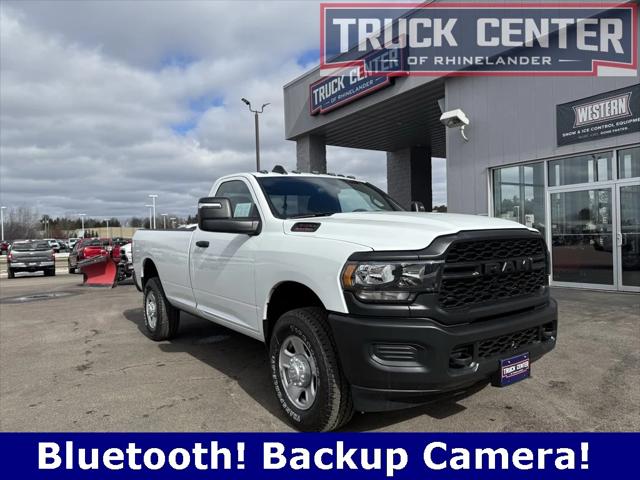 2024 RAM 3500 Tradesman Regular Cab 4x4 8 Box