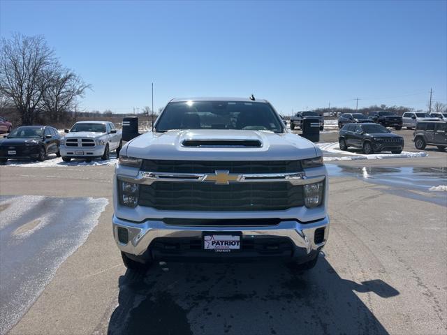 2024 Chevrolet Silverado 2500HD 4WD Crew Cab Standard Bed LT