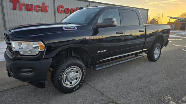 2022 RAM 2500 Tradesman Crew Cab 4x4 64 Box