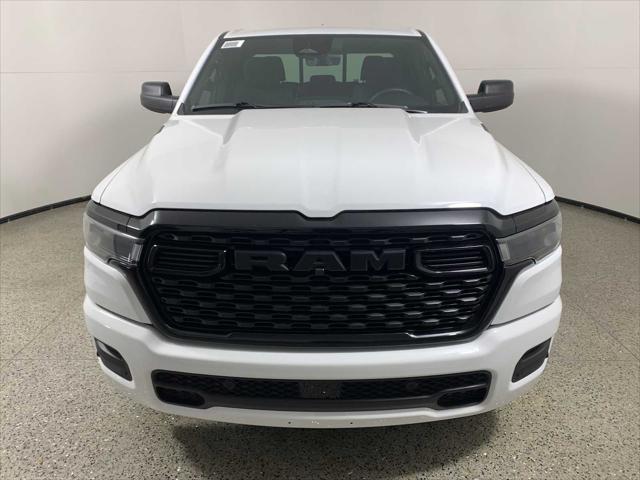 2025 RAM Ram 1500 RAM 1500 TRADESMAN QUAD CAB 4X4 64 BOX