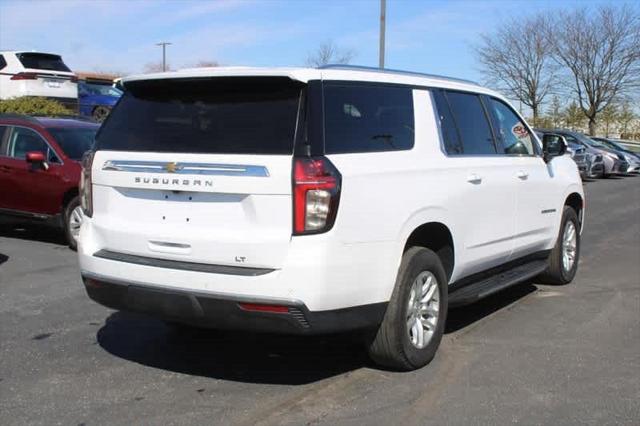 2023 Chevrolet Suburban 4WD LT