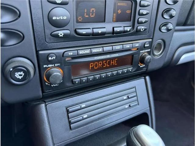 2004 Porsche 911 Carrera